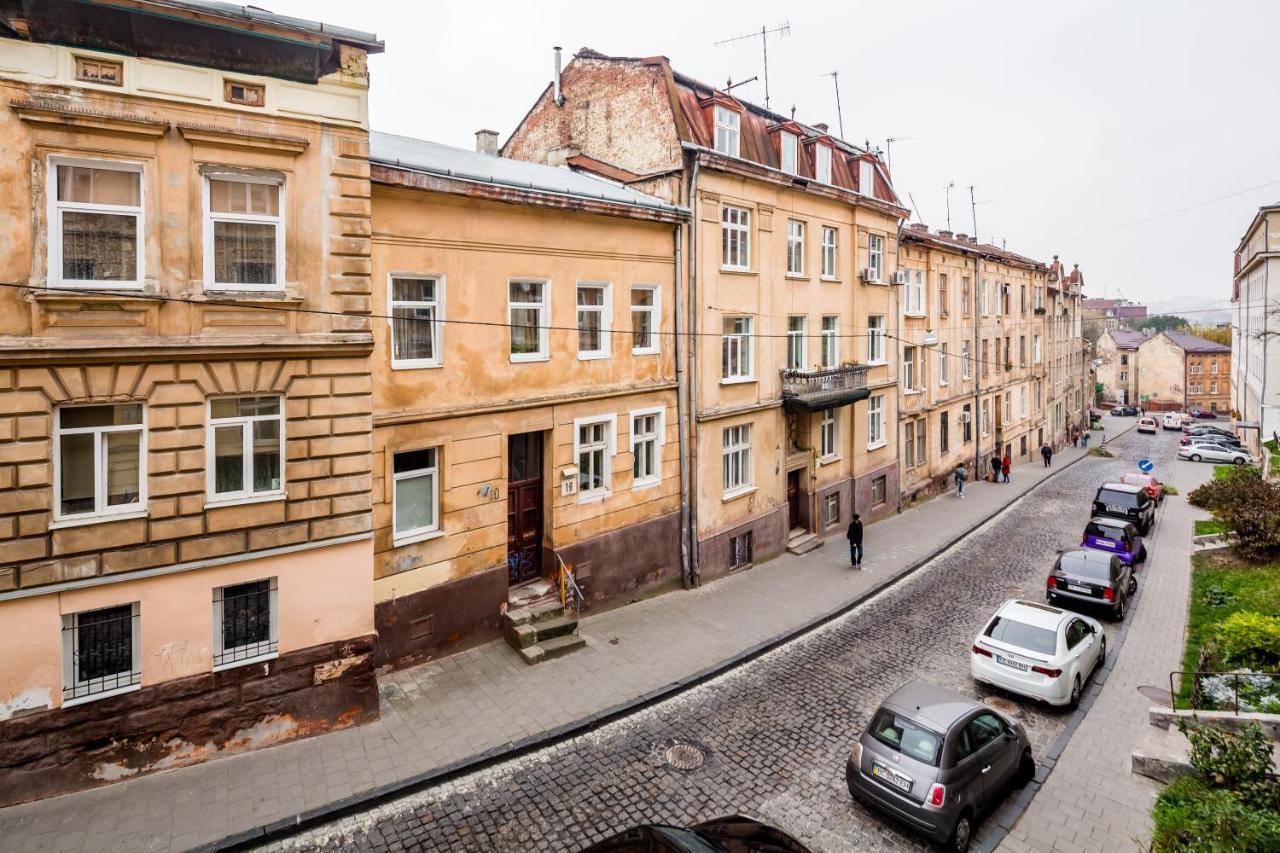 Old Town Cosy Apartment Львов Экстерьер фото