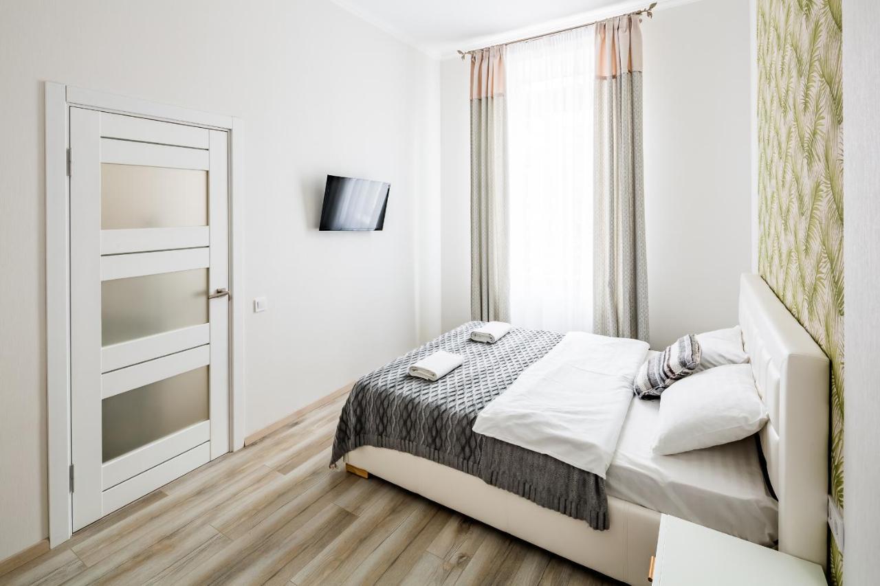 Old Town Cosy Apartment Львов Экстерьер фото