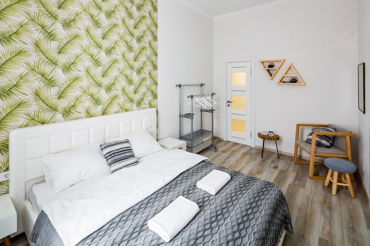 Old Town Cosy Apartment Львов Экстерьер фото